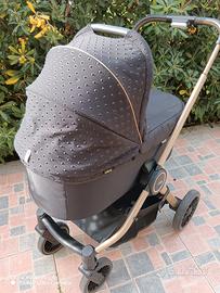 carrozzina neonati, praticamente nuovo, usato solo