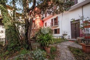 CASA DI CORTE A GIAVENO