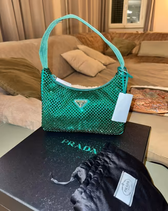 Prada Re-Edition 2000 Verde