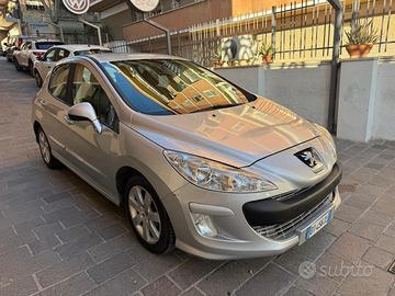 PEUGEOT 308 1.6 HDi 90CV 5 porte Tecno