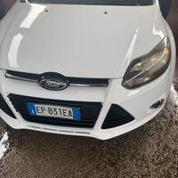 Ford focus 2012 benzina/gpl