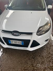 Ford focus 2012 benzina/gpl