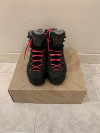 Scarponi montura Dolomia GTX W