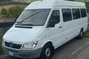 Mercedes sprinter