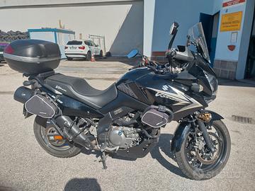 Suzuki V-Strom 650cc