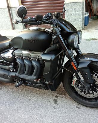 Triumph Rocket 3 R