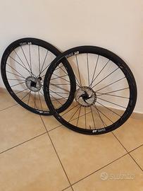 Ruote complete DT Swiss R23 SPLine DB