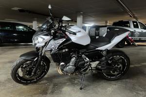 Kawasaki Z650 pari al nuovo