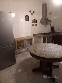 3 singole dietro t-hotel