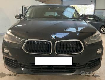 Bmw X2 TETTO APRIBILE 150CV