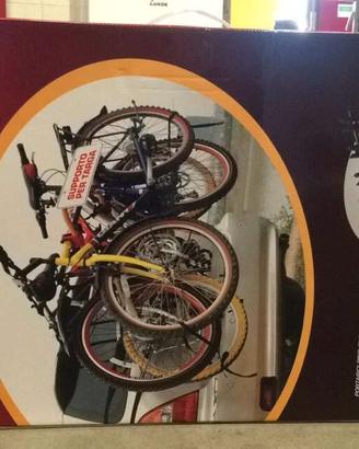 Portabici posteriore per auto X-One Giove 3 Bici
