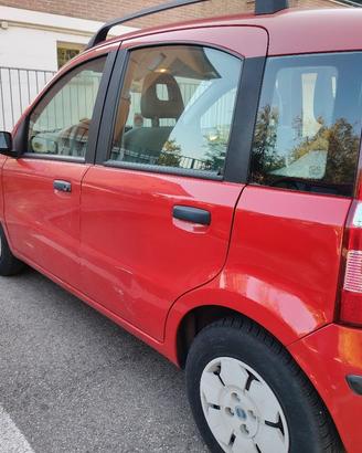 panda 1.1 active 2004 146.000 km -  