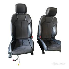 Tappezzeria audi q5 del 2021 pelle e alcantara s.l