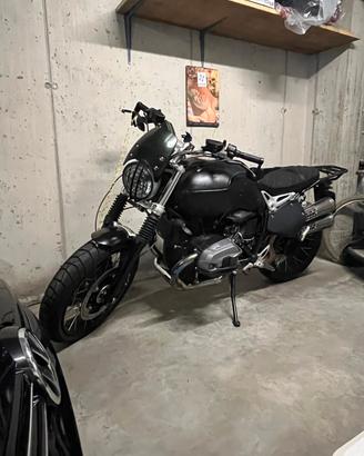 moto BMW R 1200 R Nina