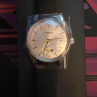 Timex Marlin x Peanuts con Snoopy e Woodstock