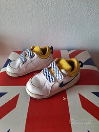 Scarpe Nike in pelle Bimbo