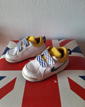 Scarpe Nike in pelle Bimbo