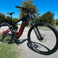 GHOST EBIKE E-RIOT AL TRAIL ESSENTIAL 29