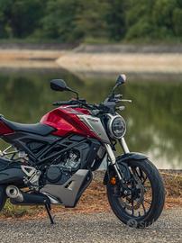 Honda CB125R 