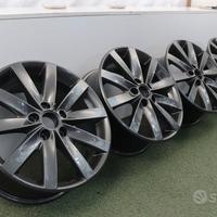 Cerchi in lega Volkswagen Golf GTI 17 ORIGINALI