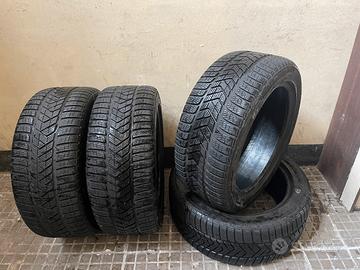 Pirelli invernali/termiche M+S 245/45 R18 100V