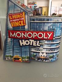 Monopoly hotel