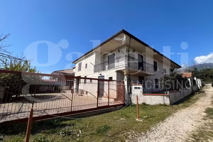 Casa Indipendente Piedimonte Matese