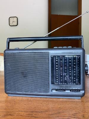 RADIO GRUNDIG MUSIC BOY 175