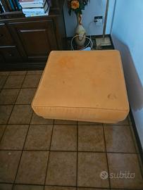 puff di pelle camosciata