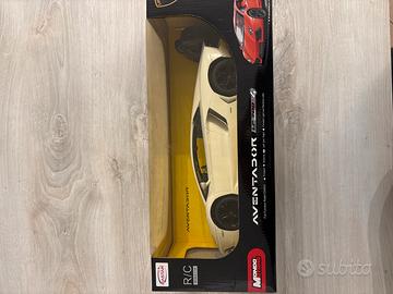 Lamborghini aventador radiocomandata
