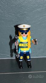 Poliziotta Playmobil 