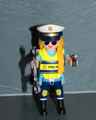 Poliziotta Playmobil 