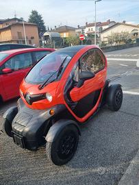 TWIZY 80 BATTERIE PROPRIETA'