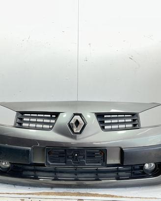PARAURTI ANTERIORE COMPLETO RENAULT Megane ll Seri