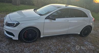Mercedes A45 AMG