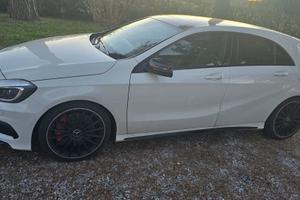Mercedes A45 AMG