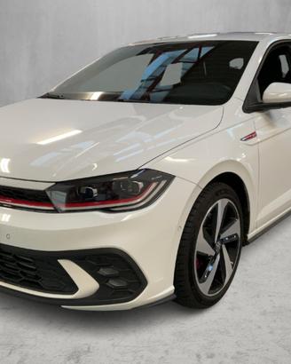 Volkswagen Polo 2.0 TSI DSG GTI