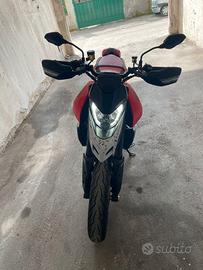 Ducati Hypermotard rve