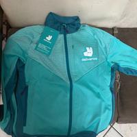 Giubbino  e felpa delivero