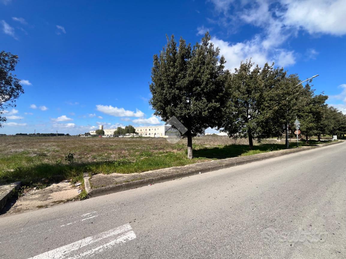TER. RESIDENZIALE A MESAGNE - Vista 2