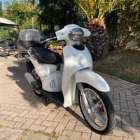 Aprilia Scarabeo 50