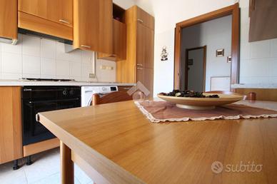 2 LOCALI A GARBAGNATE MILANESE