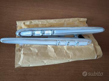 Coppia frecce ORIGINALI Alfa Romeo Giulietta 2010