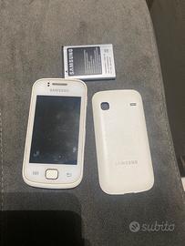 Samsung GT-S5660 GIO