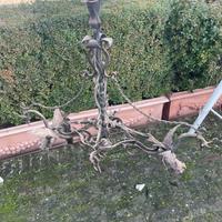 Lampadario in ferro battuto artigianale