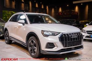 Audi Q3 35 TDI quattro Business Advanced