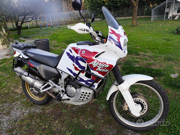 Honda Africa Twin 750