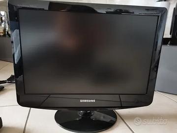 Samsung Syncmaster 932MW 48,3 cm (19 pollici)