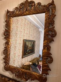 Specchio dorato n legno 120x85