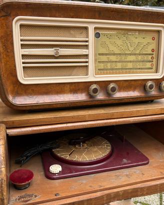 Mobile radio con giradischi a scomparsa Philips
